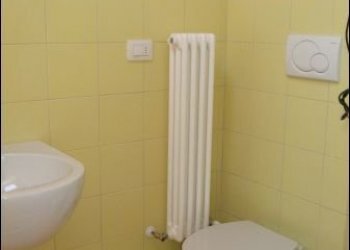 bagno - Casa indipendente Viale della vittoria 34/b, Jesi - foto 8