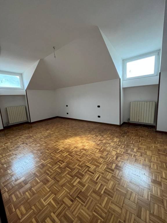 Camera da letto - Trilocale via della Fonte, Nave - foto 1