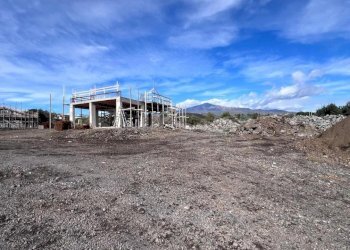 WhatsApp Image 2025-11-08 at 11.39.29.jpeg - Villa Pedara - foto 8