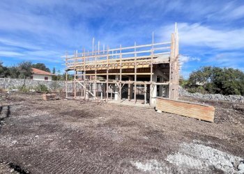 WhatsApp Image 2025-11-08 at 11.39.30 (5).jpeg - Villa Pedara - foto 11