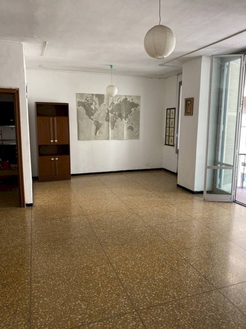 Apartment via Eugenio Baroni, Genova - photo 3