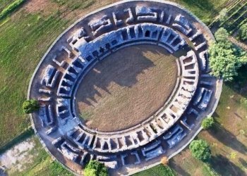 or1.JPG - Appartamento Luni - foto 5