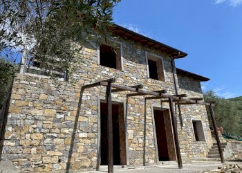 image00007.jpeg - Villa Unnamed Road 1A, Diano San Pietro - foto 5