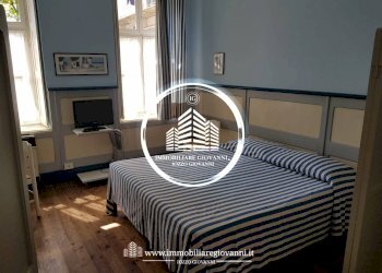 Camera da letto - Appartamento via Vittorio Emanuele II, 206, Bra - foto 1