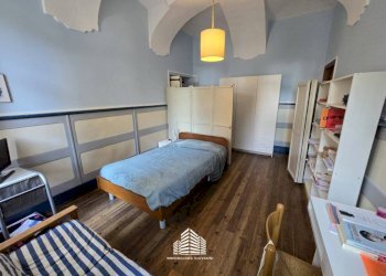 Camera da letto - Appartamento via Vittorio Emanuele II, 206, Bra - foto 6