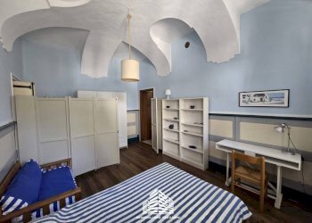 Camera da letto - Bilocale via Vittorio Emanuele II, 206, Bra - foto 10