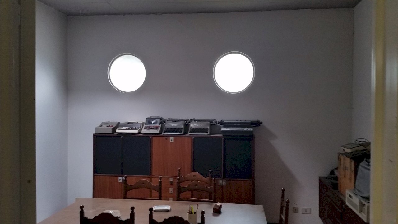 20160523_101251.jpg - Locale Commerciale Via del Seminario, Lucca - foto 3