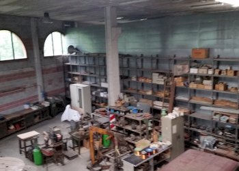 20160523_101715.jpg - Locale Commerciale Via del Seminario, Lucca - foto 1