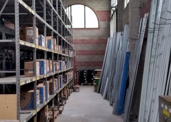 20160523_102006.jpg - Locale Commerciale Via del Seminario, Lucca - foto 24