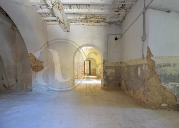 Stabile - Palazzo Piazza Santa Maria della Civita, Arpino - foto 18