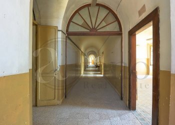 Stabile - Palazzo Piazza Santa Maria della Civita, Arpino - foto 24