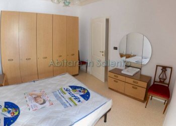 Camera 2 - Casa indipendente via Vittorio Veneto, Gagliano del Capo - foto 9