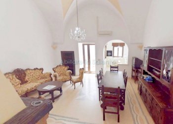 Sala - Casa indipendente via Vittorio Veneto, Gagliano del Capo - foto 2