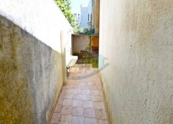 Cortile interno - Casa indipendente Castrignano del Capo - foto 19