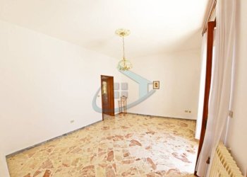 Camera da letto - Casa indipendente Castrignano del Capo - foto 24