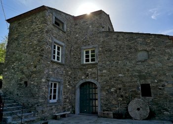 11RU.jpg - Casale Castelnuovo Magra - photo 5