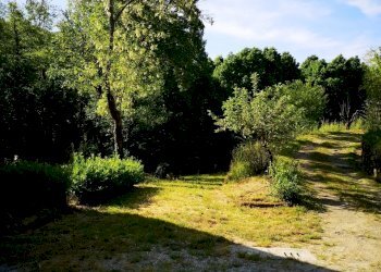 10RU.jpg - Casale Castelnuovo Magra - photo 12