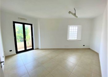 Office Mondragone - photo 5