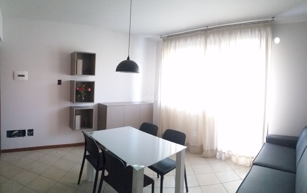 soggiorno - Two-room apartment Via Puglie 7, Legnago - photo 3