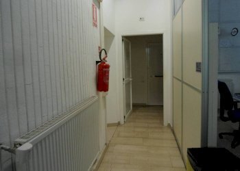 CORRIDOIO - Ufficio via Capo di Lucca, Bologna (zona Irnerio) - foto 11
