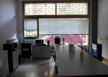 VETRINA - Ufficio via Capo di Lucca, Bologna (zona Irnerio) - foto 27