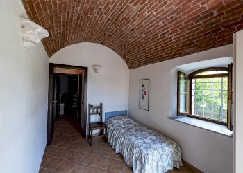 15 Camera dependance.jpg - Casa semi indipendente Ameglia - foto 2