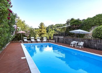 02 Piscina vista da nord.jpg - Casa semi indipendente Ameglia - foto 14