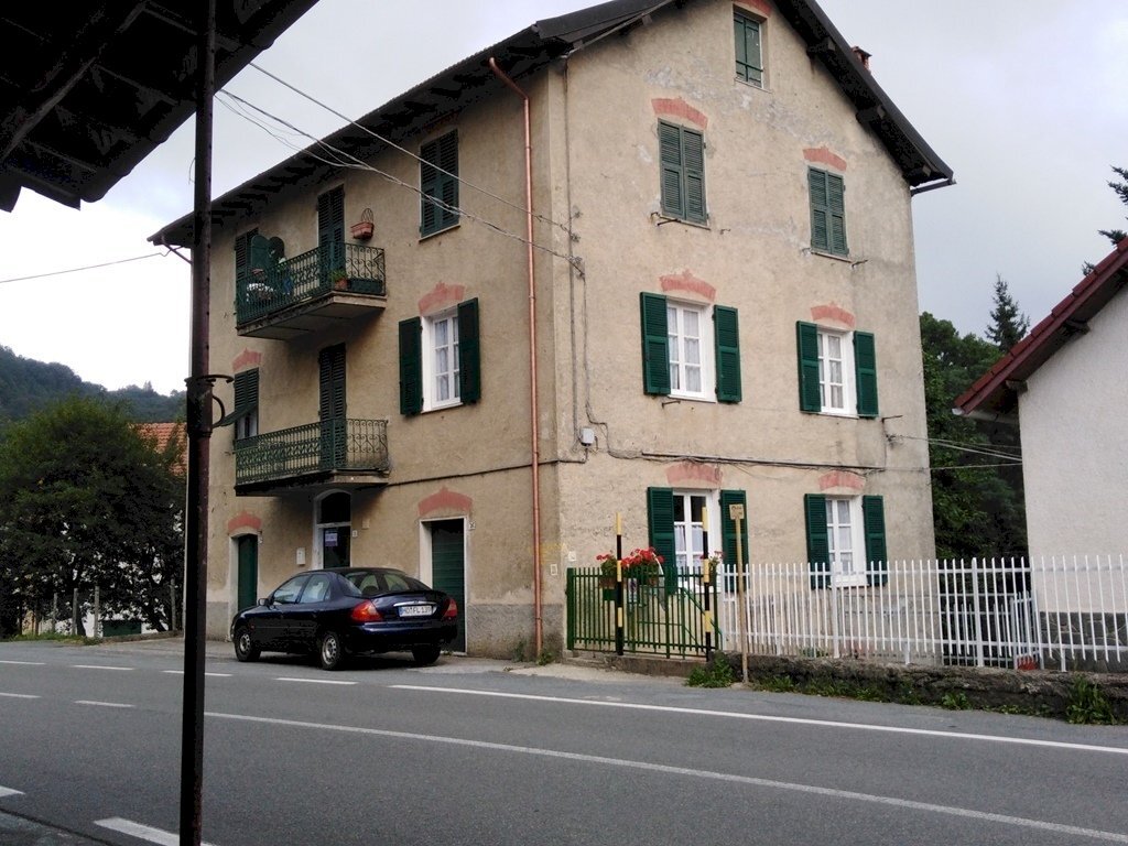 IMG_20190807_165619_resized_20190813_113212315.jpg - Four-room apartment Urbe - photo 1