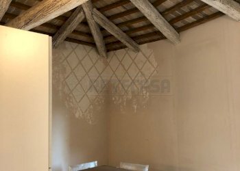 12 - Two-room apartment Bassano del Grappa - photo 6