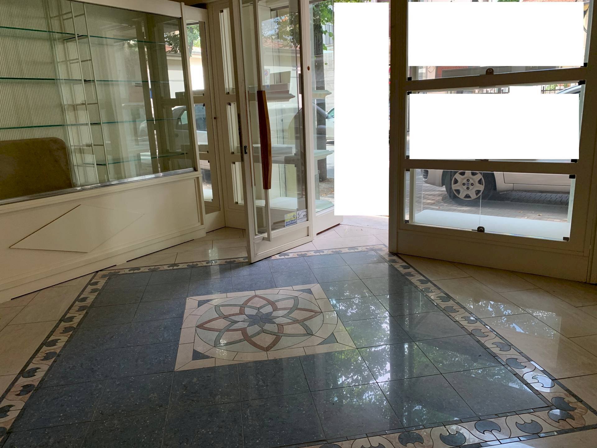 Attività Commerciale via aurelia, Viareggio - foto 1