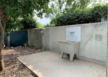 Commercial Activity via aurelia, Viareggio - photo 12