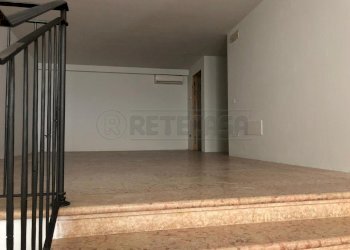 3 - Commercial Premises Bassano del Grappa - photo 3