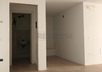 4 - Commercial Premises Bassano del Grappa - photo 4