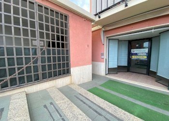 Commercial Premises Viale Europa, Pietra Ligure - photo 6