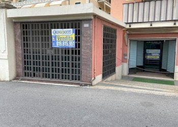 Commercial Premises Viale Europa, Pietra Ligure - photo 7