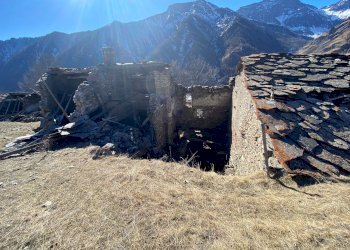 Rustic Località Grange Bernard, 12, Pontechianale - photo 2