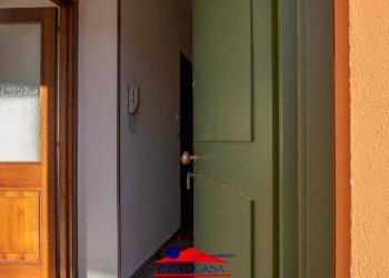 porta d\'ingresso - Apartment via Copetta, 24, Dronero - photo 4