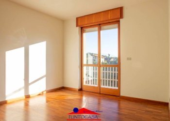 camera - Apartment via Copetta, 24, Dronero - photo 14