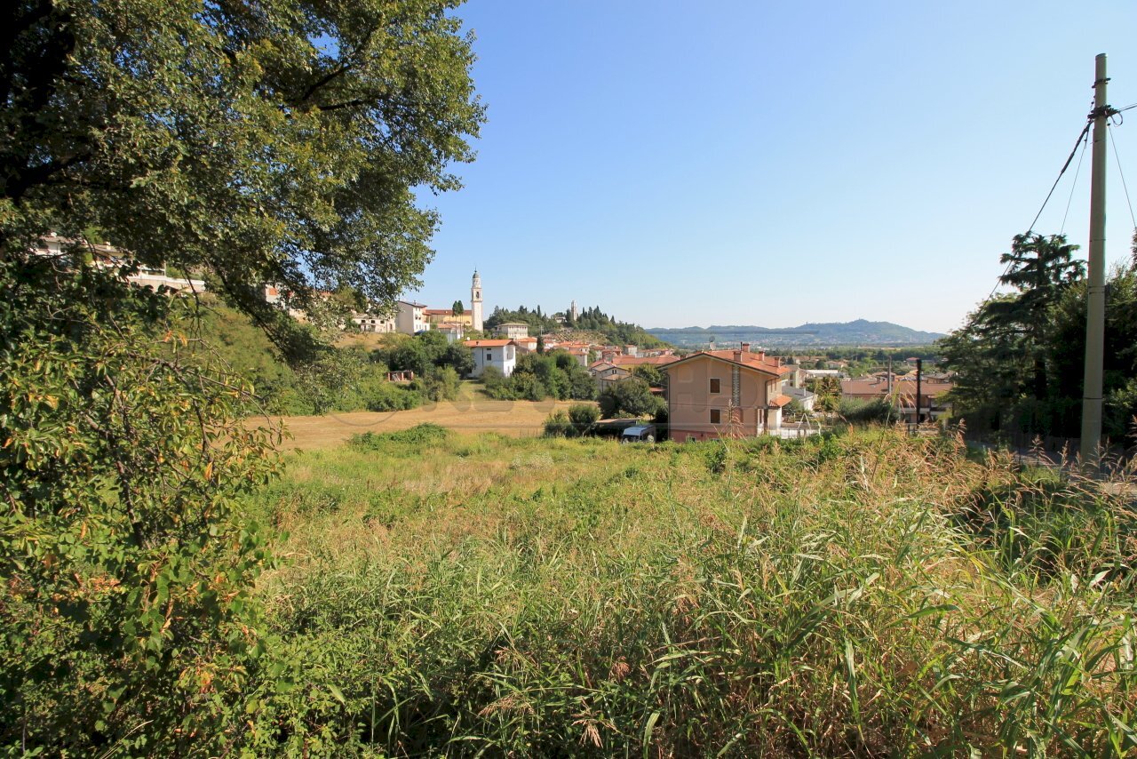 lotto - Terreno edificabile Via Montello 1, Montorso Vicentino - foto 1