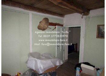 Casa indipendente piazza della Repubblica, 4, Gurro - foto 9