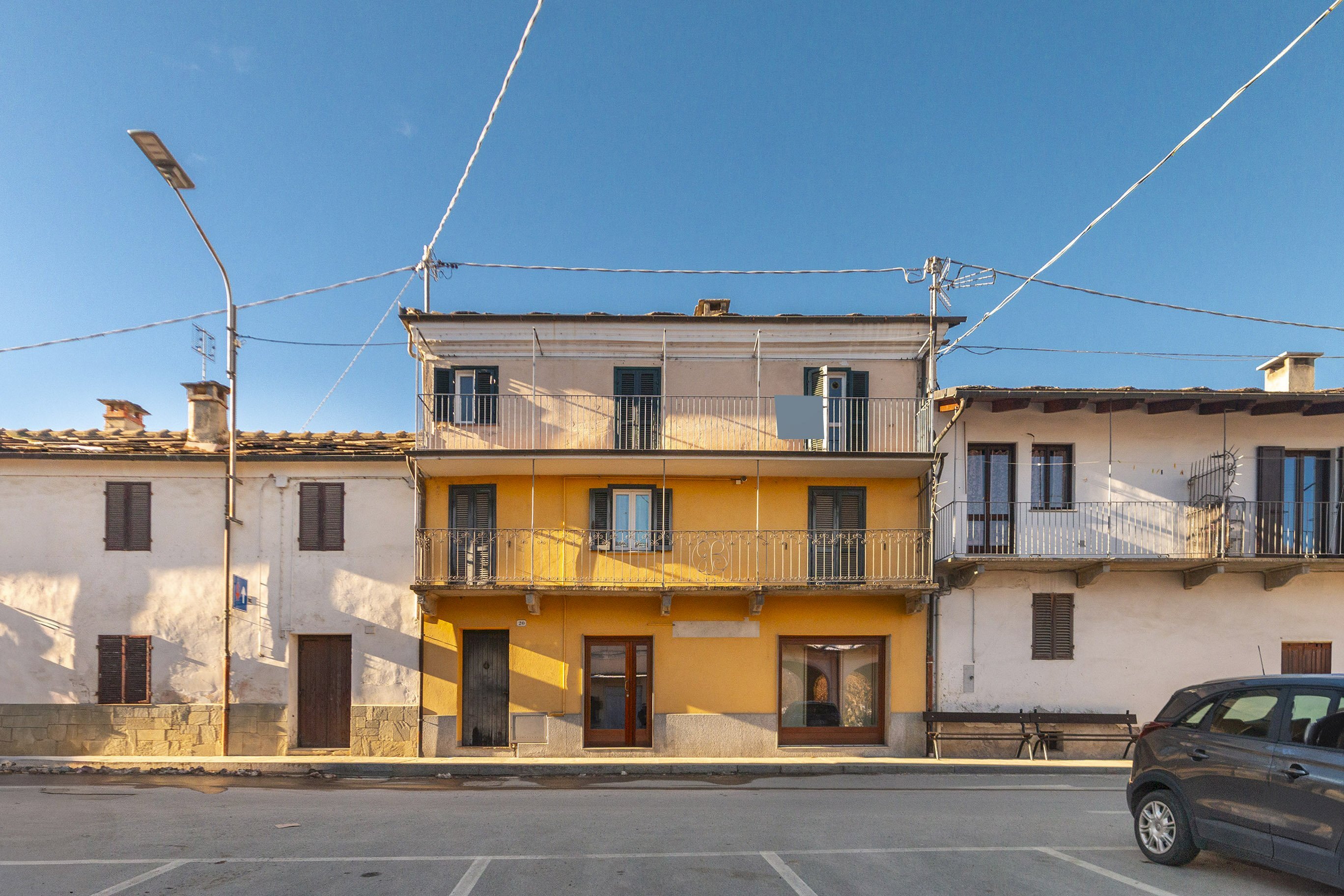 Two-room apartment Piazza Piave, 14, Paesana - photo 1