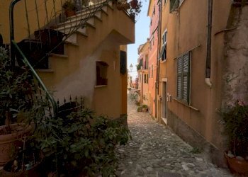 WhatsApp Image 2021-08-27 at 16.14.56 (1).jpeg - Casa semi indipendente Vezzano Ligure - foto 2