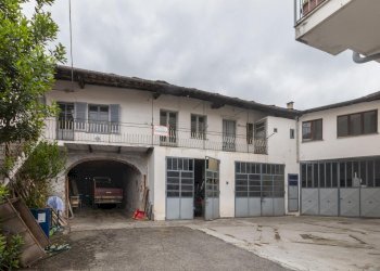 One-room apartment Via Barge, 15, Paesana - photo 1