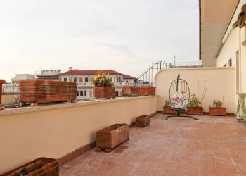 Terrazzo - Attic via Lucullo, 1, Roma (neighborhood Centro Storico) - photo 3