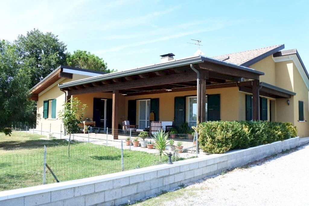 Villa Unifamiliare Ravenna - foto 1