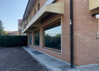 IMG_8747.jpg - Locale Commerciale Marostica - foto 13