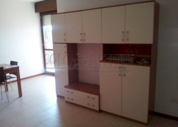 011.jpg - Four-room apartment Via Emilio Lussu 4, Legnago - photo 6