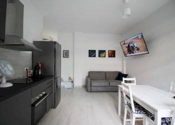 IMG_0199.JPG - Three-room apartment Via Torino 99, Arona - photo 2