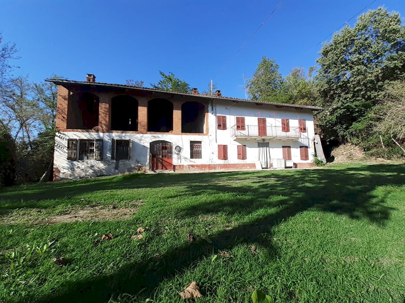 Farmhouse Frazione Morialdo, Castelnuovo Don Bosco - photo 1