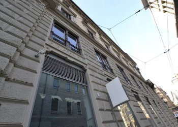 Shop via San Tommaso 16, Torino (neighborhood Centro) - photo 2